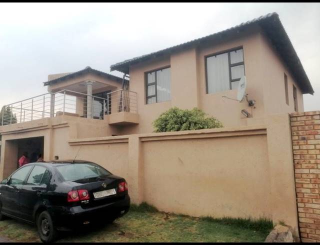 3 BEDROOM HOUSE FOR SALE IN PIMVILLE